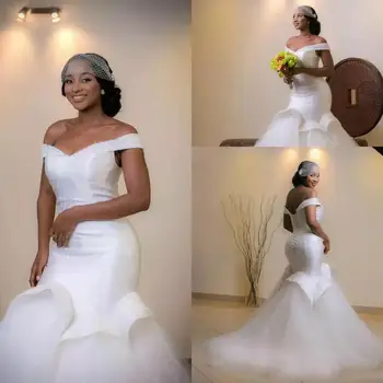 Arab afrikai sellő esküvő vállról kristálygyöngyös seprővonat tüll fűző vissza plus size formális menyasszonyi ruha
