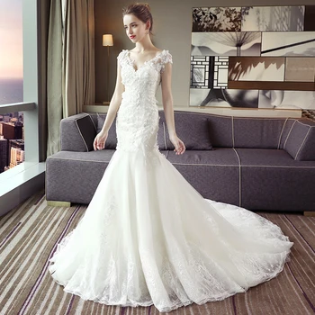 Egyszerű sellő esküvői ruhák 2023 O-nyakú elefántcsont sapka ujjak rátétek menyasszonyi ruha seprővonat Vestidos De Novia