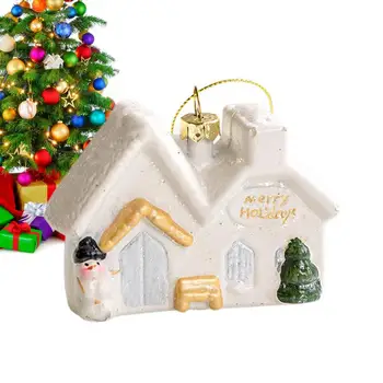 Felfüggesztő karácsonyi díszek Egyszerű, de elegáns fa medálok Dekoratív figurák Kreatív ajándékok karácsonyfa ajtókhoz