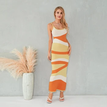 Női parittyás kötött bodycon hosszú ruha kontraszt színek nyári ujjatlan partiruha koktélhoz Beach Streetwear