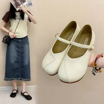 Puha bőr Mary Jane cipő női retro blokk sarok szögletes lábujjmunka pumpák 2023 Új egyszavas csatospánt középsarkú magas sarkú cipő