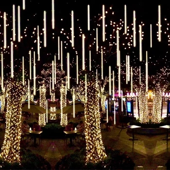 Solar Meteor zuhanylámpák Kültéri 8 cső 192 LED karácsonyi fények Eső eső fények a pártfa ünnepi tetőre Esküvő